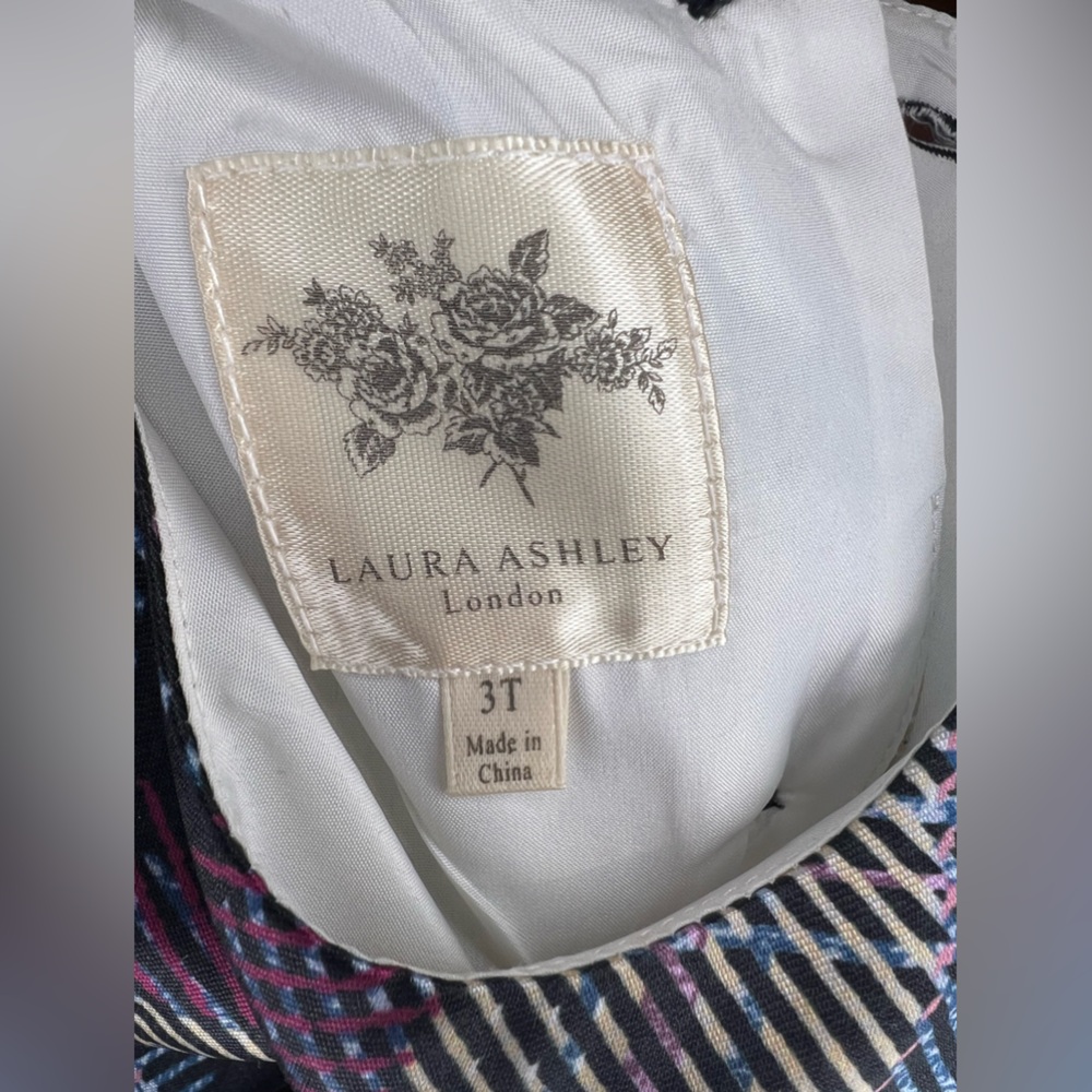 Laura Ashley Plaid and Floral Toddler Dress Size 3T - Picture 5 of 9